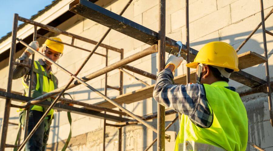 Professional fairlawn roofing services in Caputa, SD